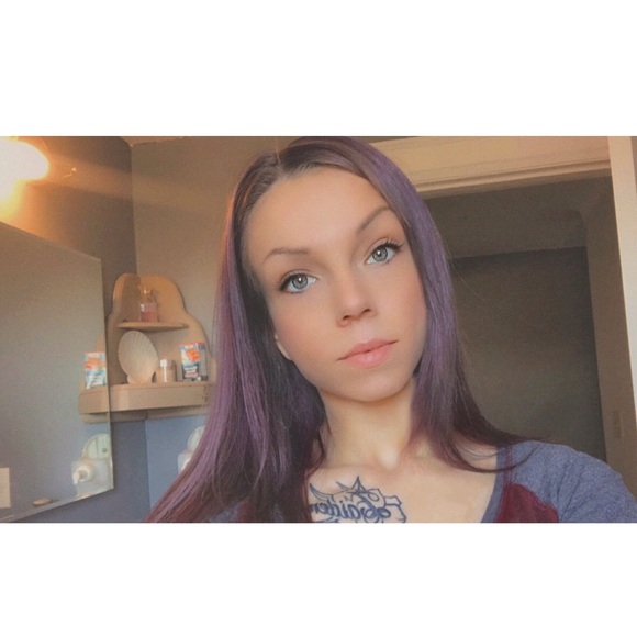 Meet your Posher, Kristina - Picture 1 of 1